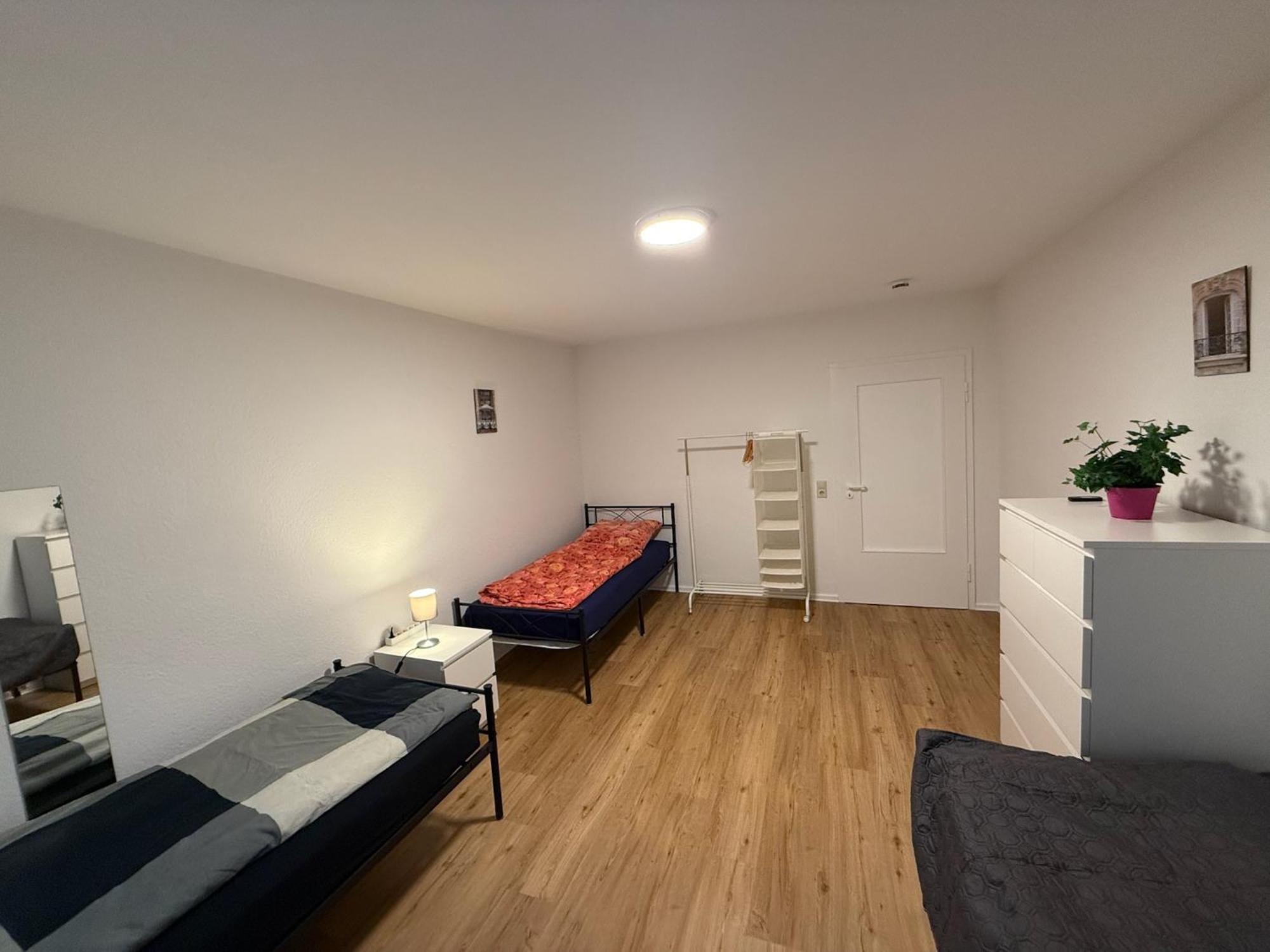 Big, Cosy And Central Apartment Karlsruhe Exterior foto