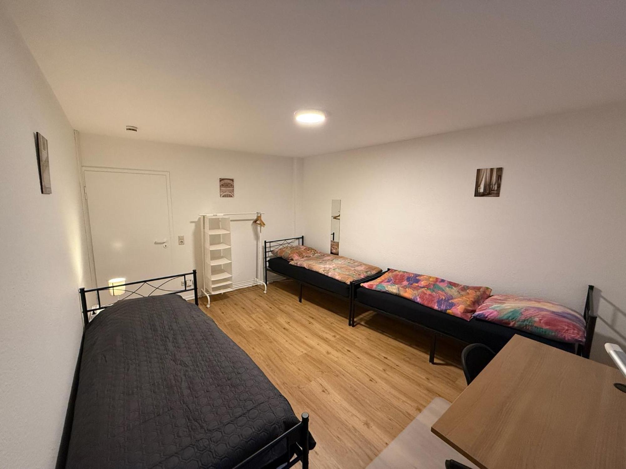 Big, Cosy And Central Apartment Karlsruhe Exterior foto